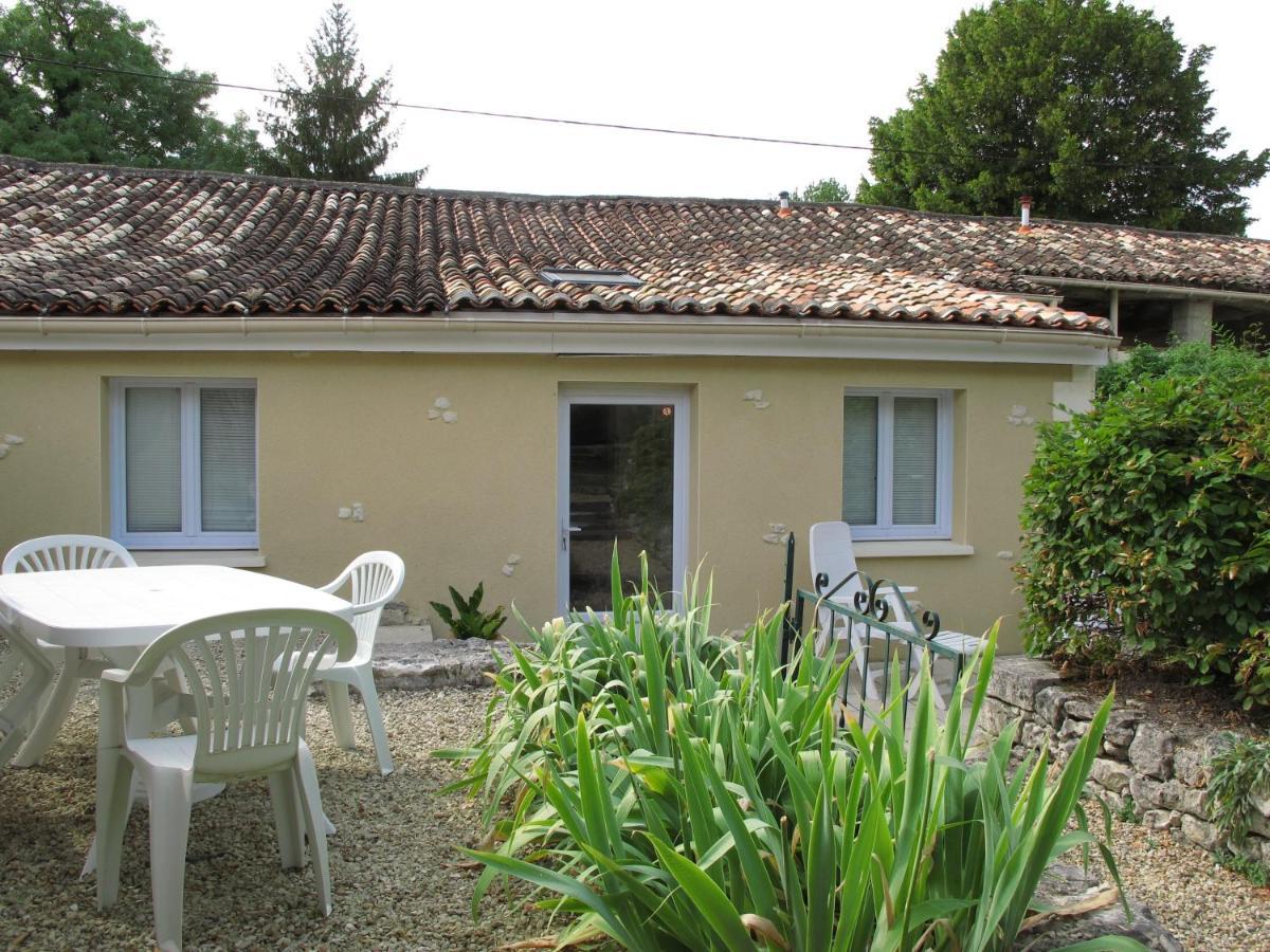 Maison Du Ruisseau Malaville Luaran gambar