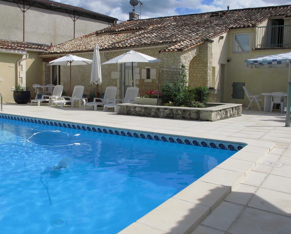 Maison Du Ruisseau Malaville Luaran gambar